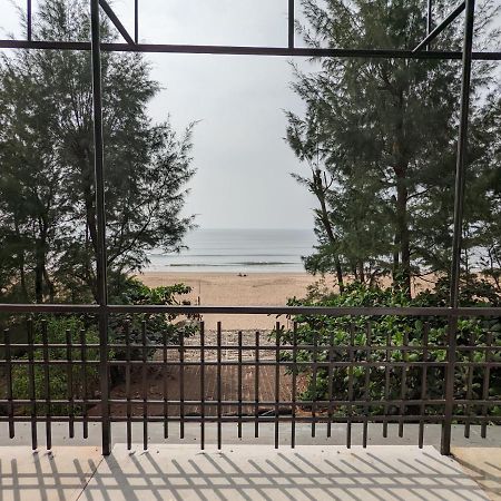 Surya Beach Cafe And Stay Гокарна Екстер'єр фото