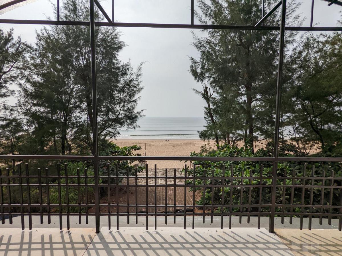 Surya Beach Cafe And Stay Гокарна Екстер'єр фото